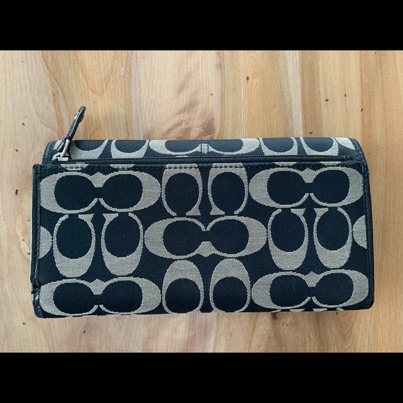 Coach wallet with cheque book holder - Picture 3 of 6